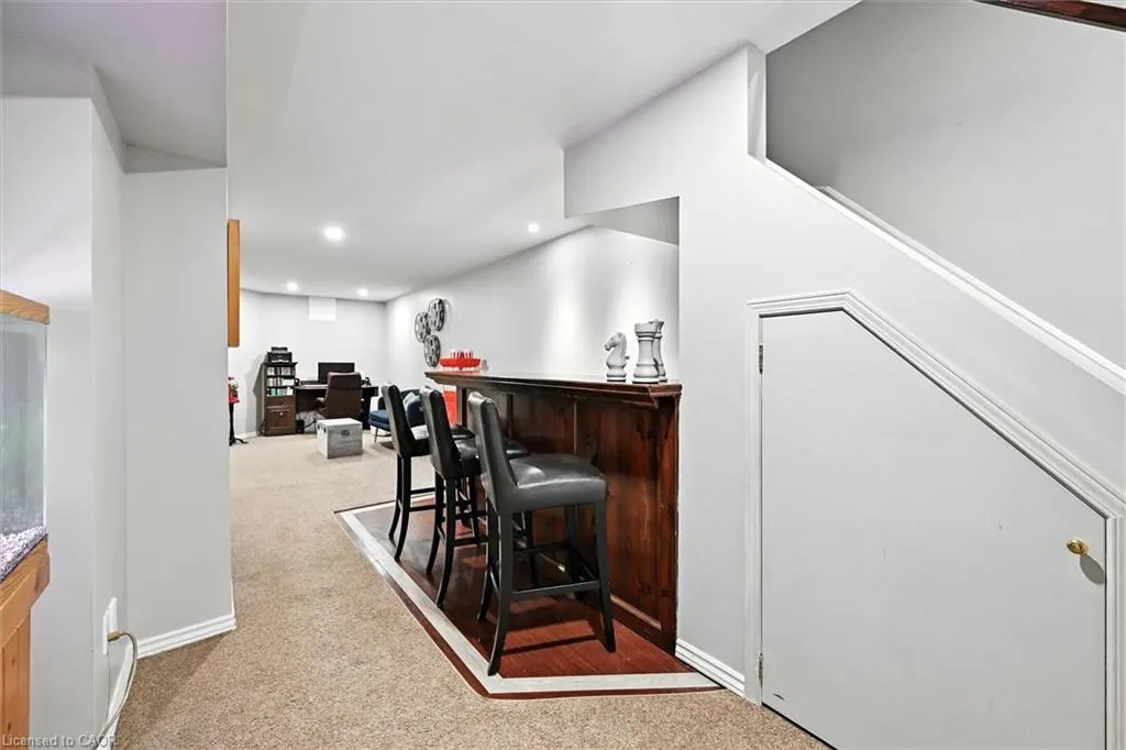 479 Taylor Crescent