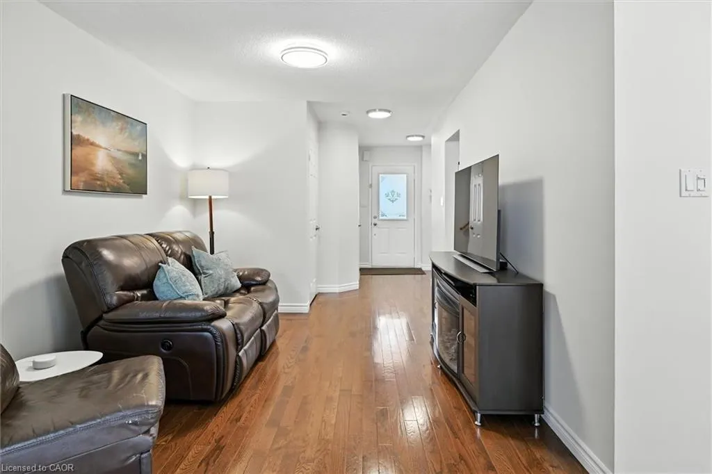479 Taylor Crescent