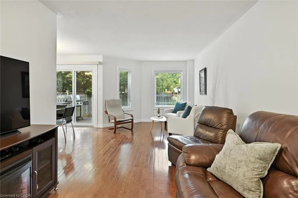 479 Taylor Crescent