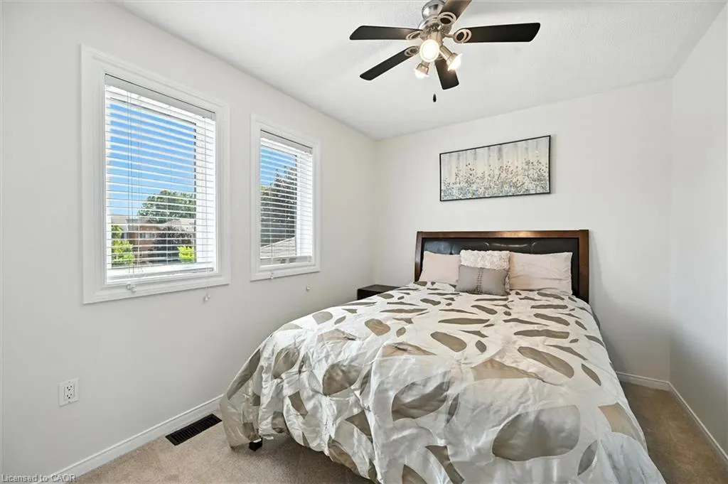 479 Taylor Crescent