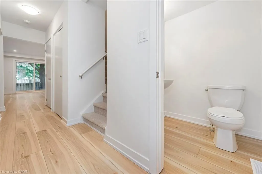 1444 Upper Ottawa Street, #26