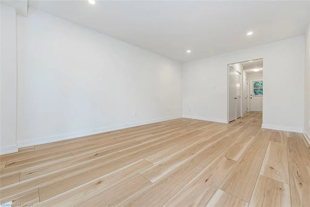 1444 Upper Ottawa Street, #26