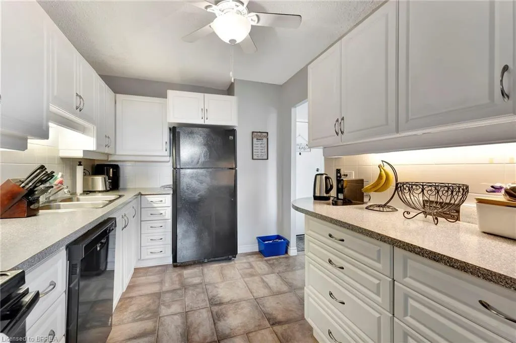 640 West Street, #506