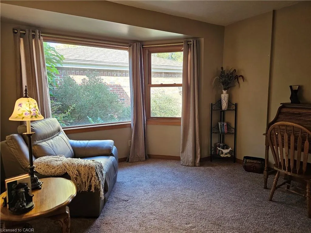 42 Donly Drive S, #11