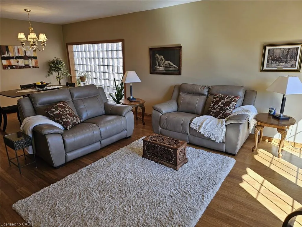 42 Donly Drive S, #11