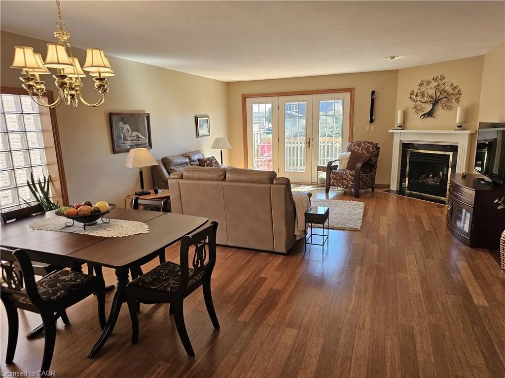 42 Donly Drive S, #11