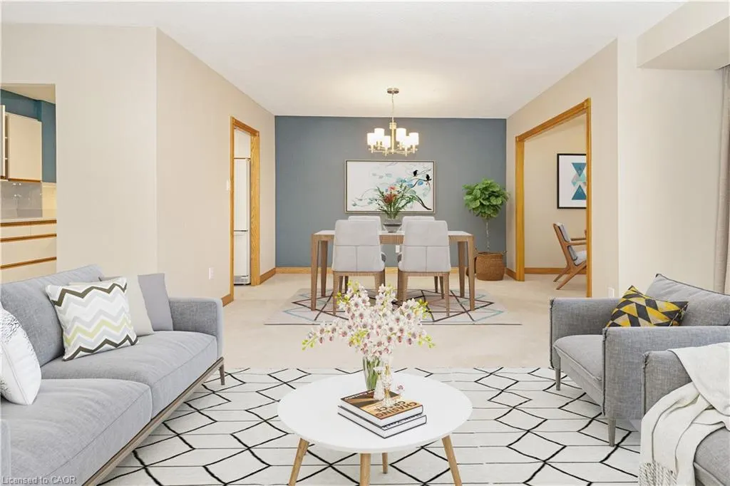 500 Green Road, #303