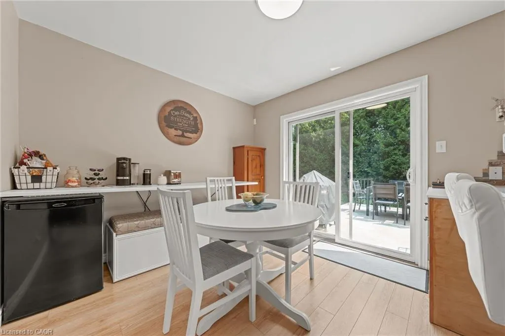 4 Irongate Drive