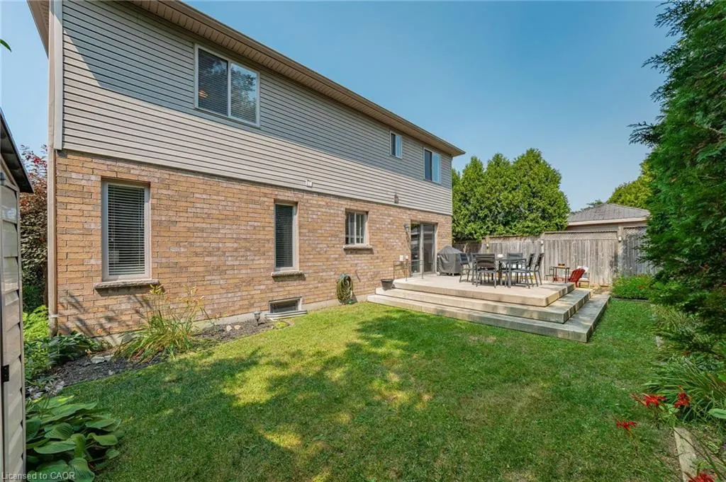 4 Irongate Drive