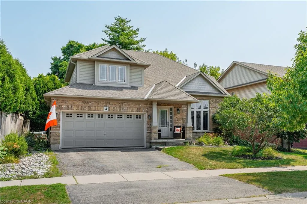 4 Irongate Drive