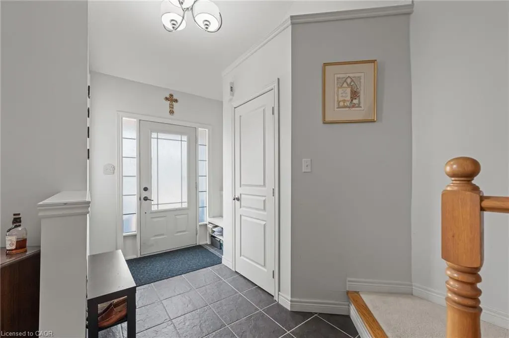 4 Irongate Drive