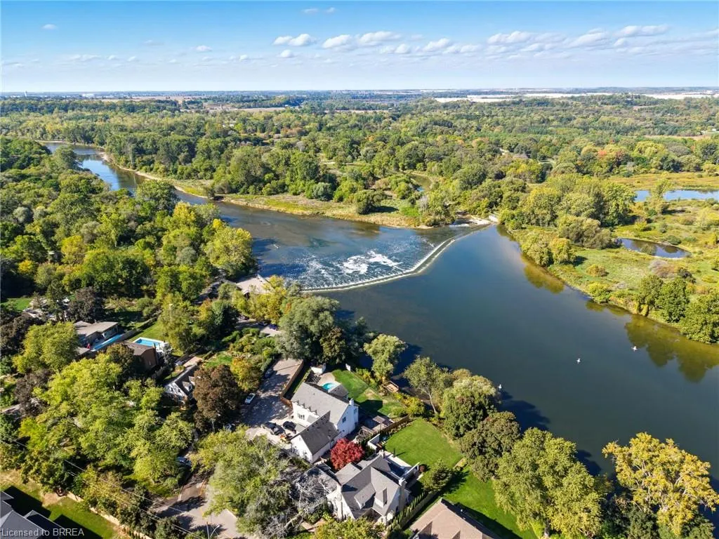 141 Parkside Drive
