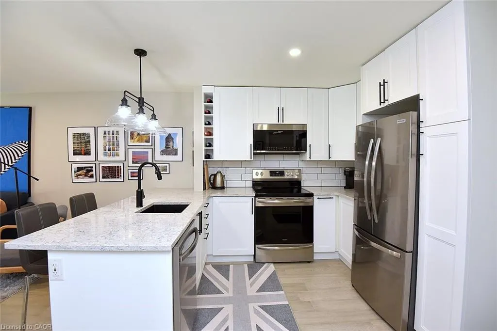 2035 Appleby Line, #103