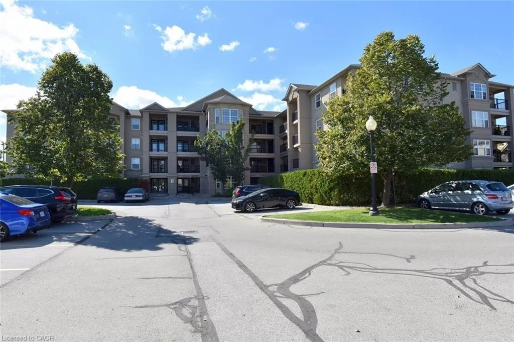 2035 Appleby Line, #103
