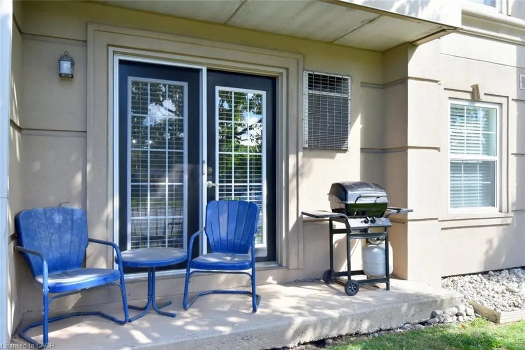 2035 Appleby Line, #103