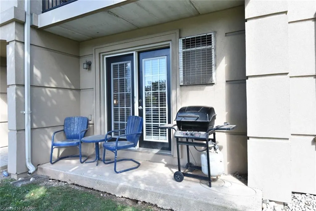 2035 Appleby Line, #103