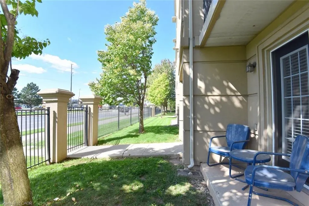 2035 Appleby Line, #103