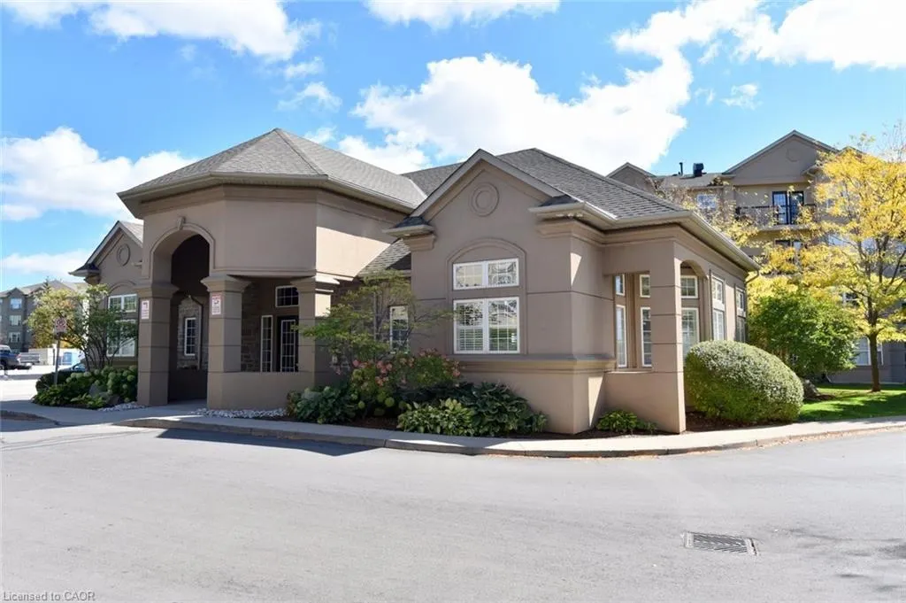 2035 Appleby Line, #103
