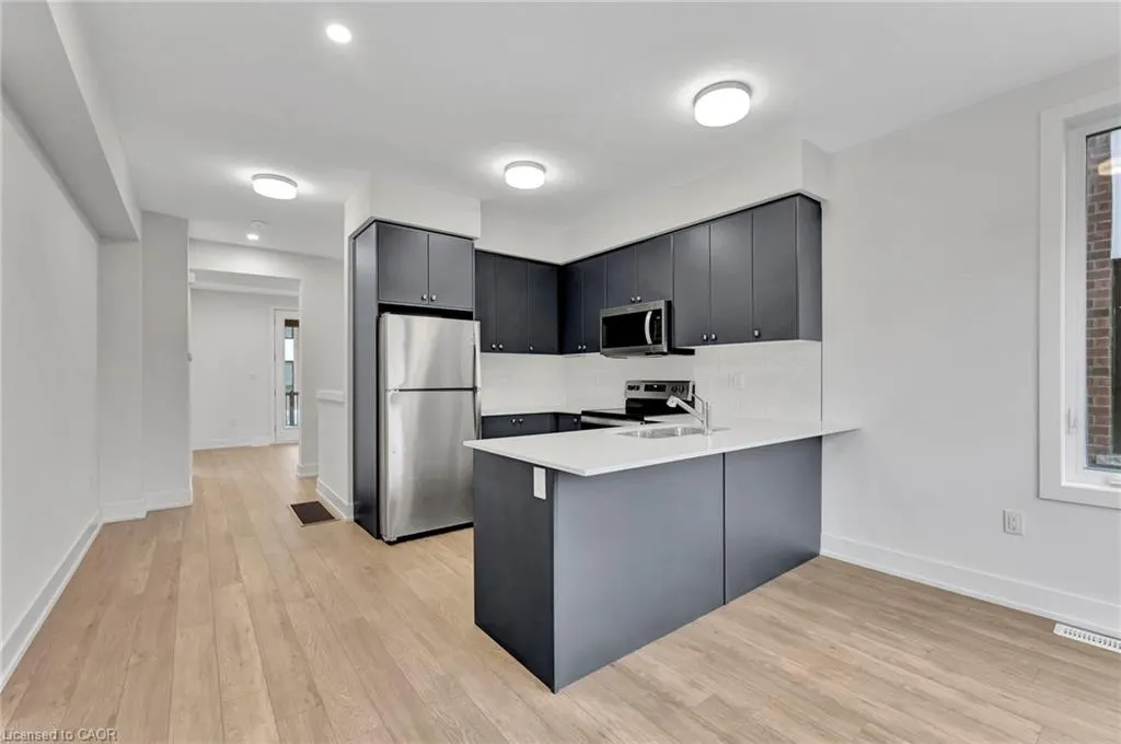 99 Roger Street, #53