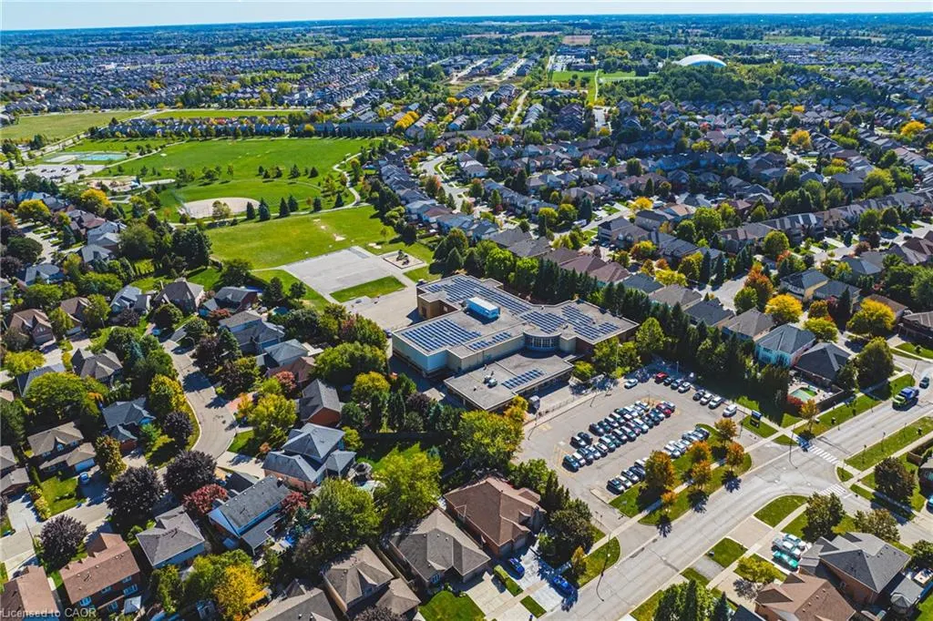990 Golf Links Road, #308