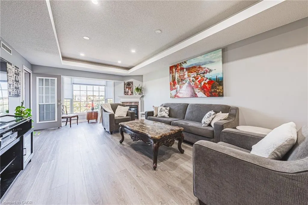 990 Golf Links Road, #308