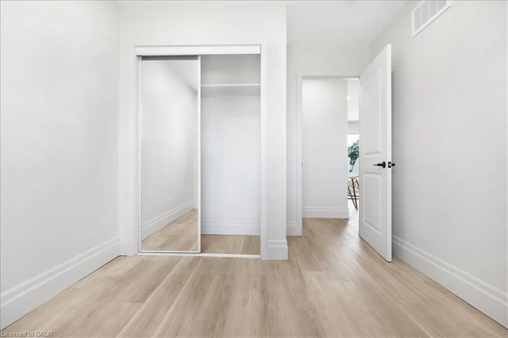 449 Upper Wellington Street, #1