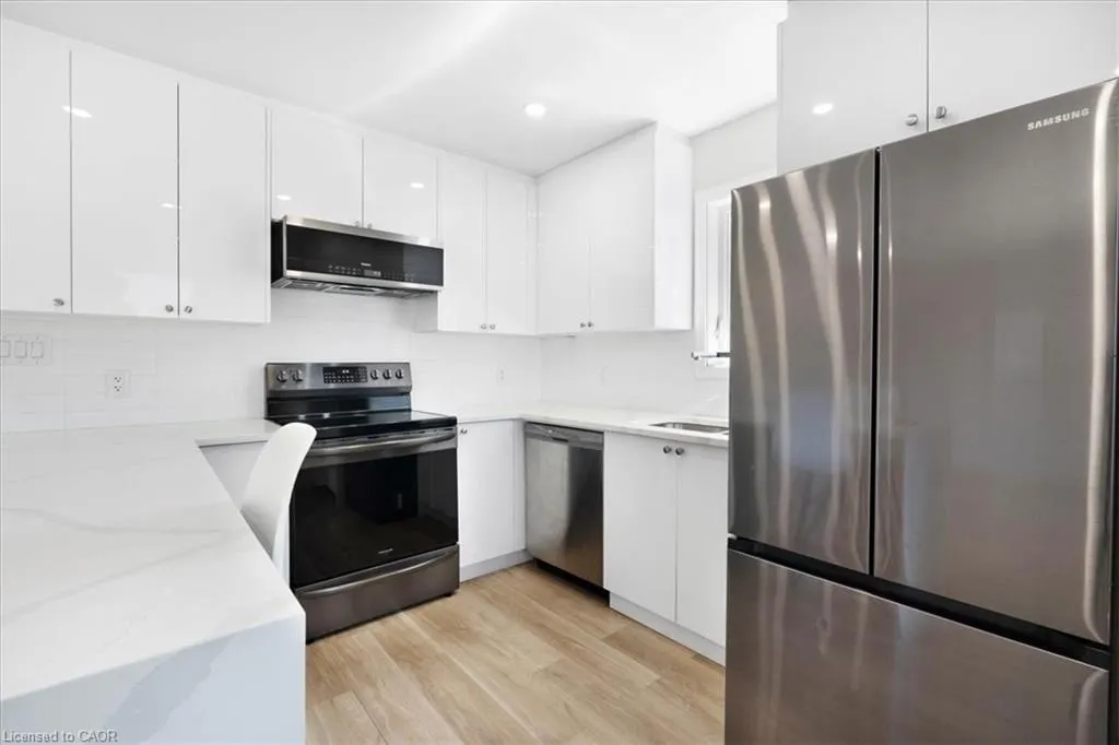 449 Upper Wellington Street, #1