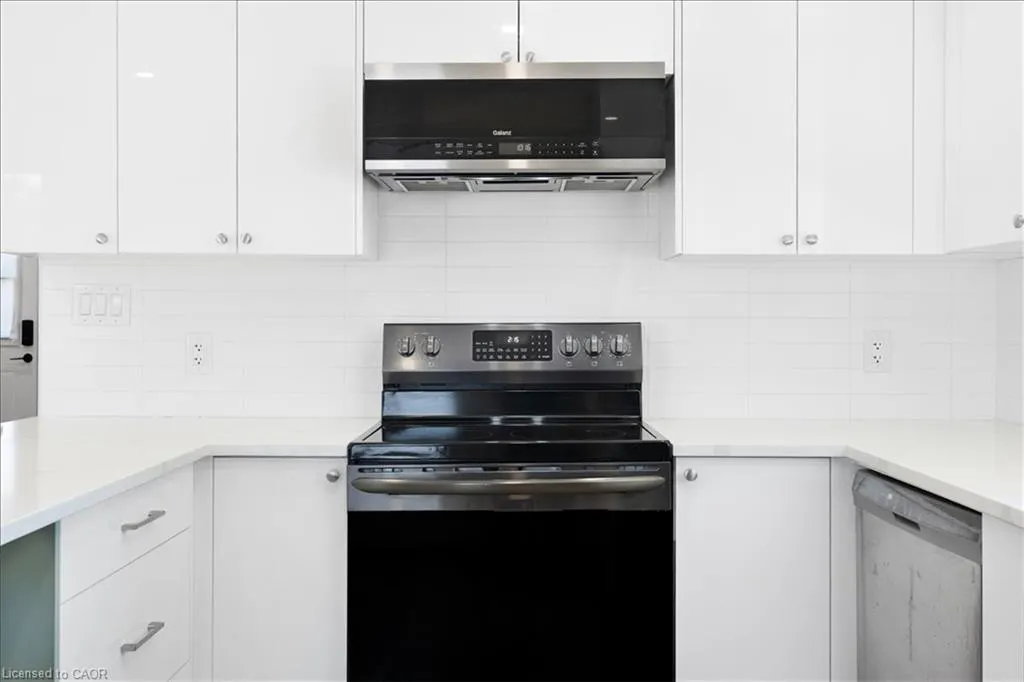 449 Upper Wellington Street, #1