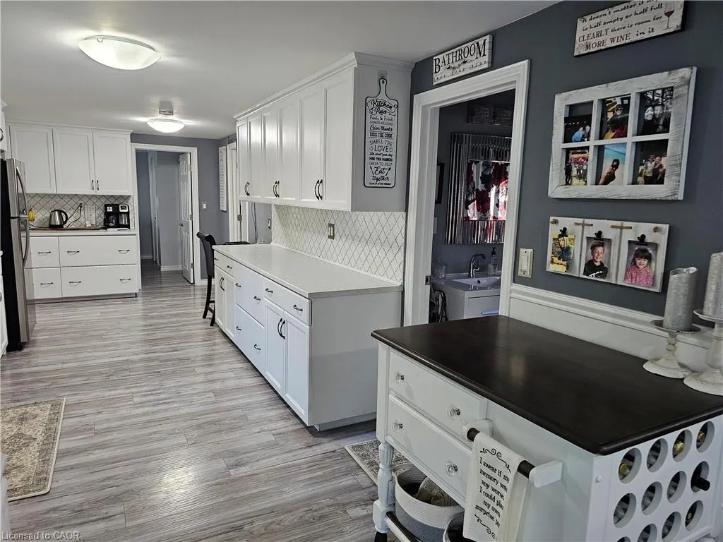 23632 Road 1 Road