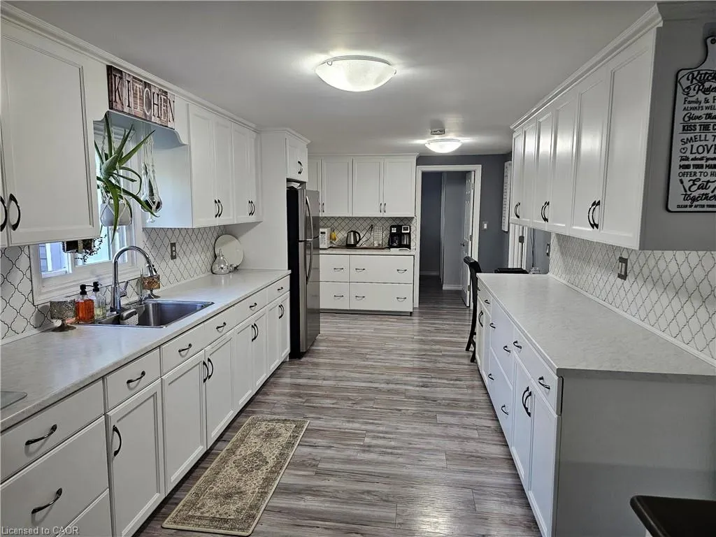 23632 Road 1 Road