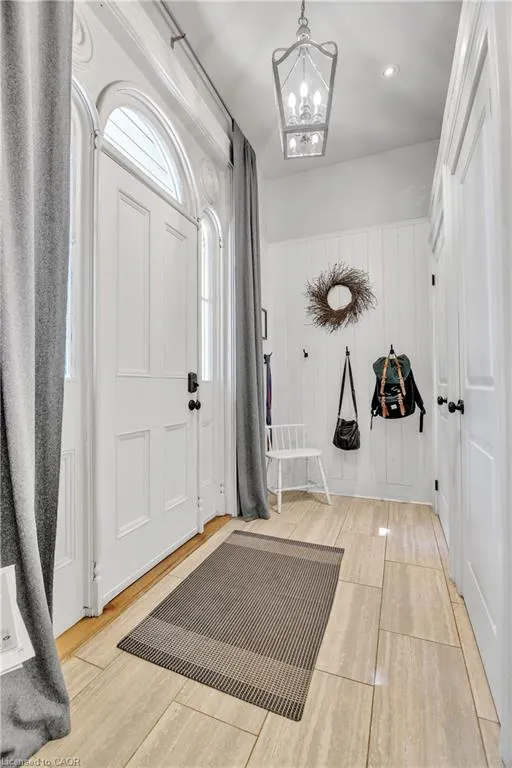 105 Vansittart Avenue