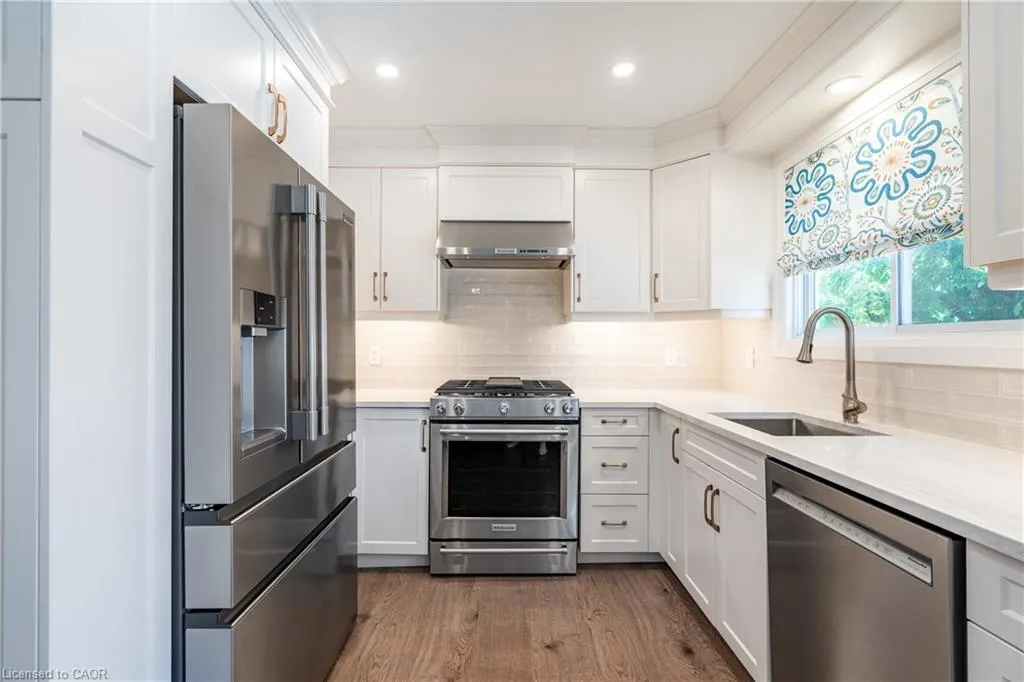 38 Salem Avenue
