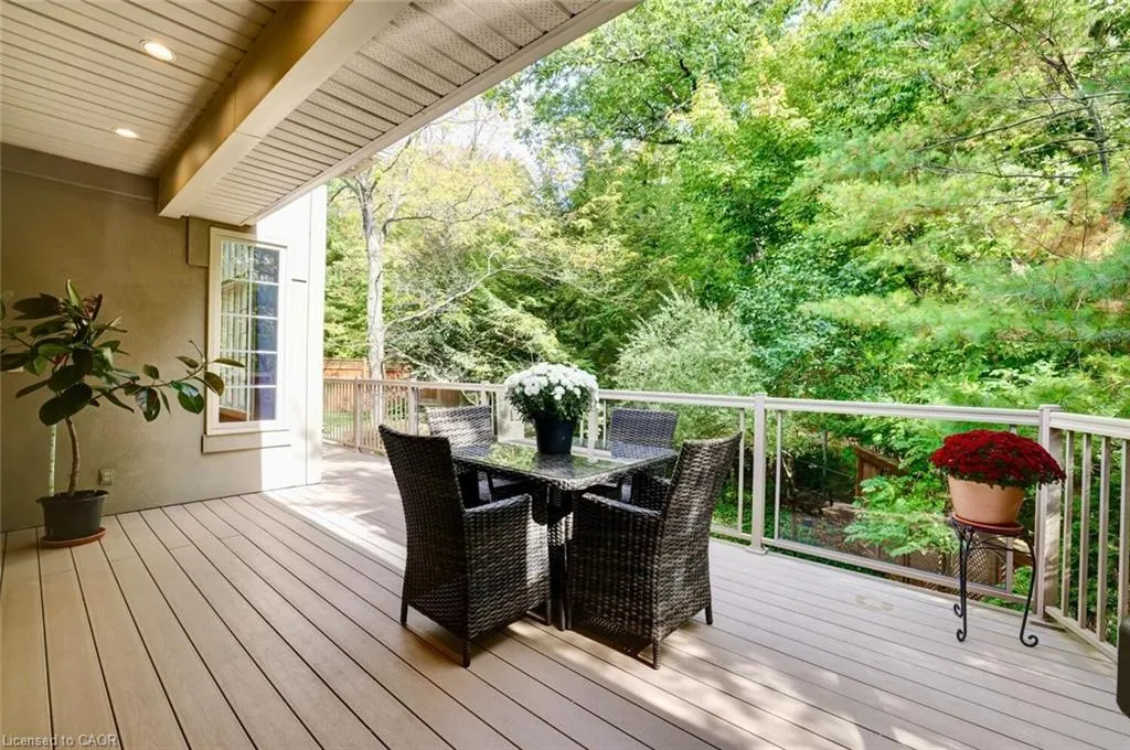 1227 Riverbank Way