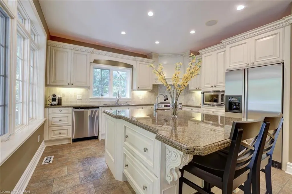 1227 Riverbank Way