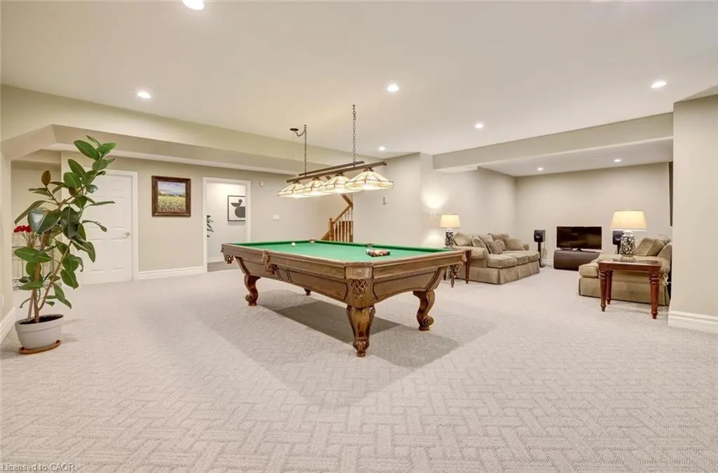 1227 Riverbank Way
