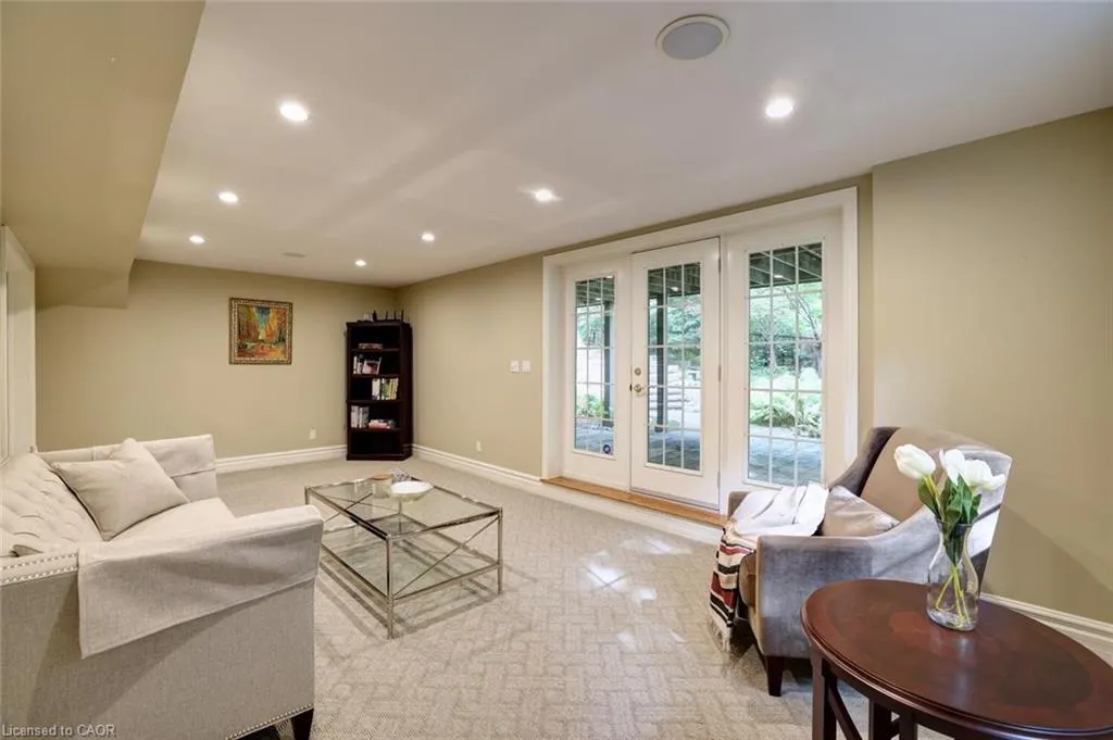 1227 Riverbank Way