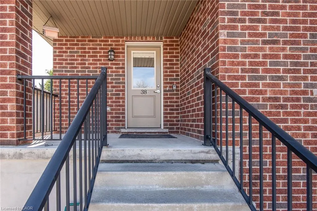 38 Foundry Street