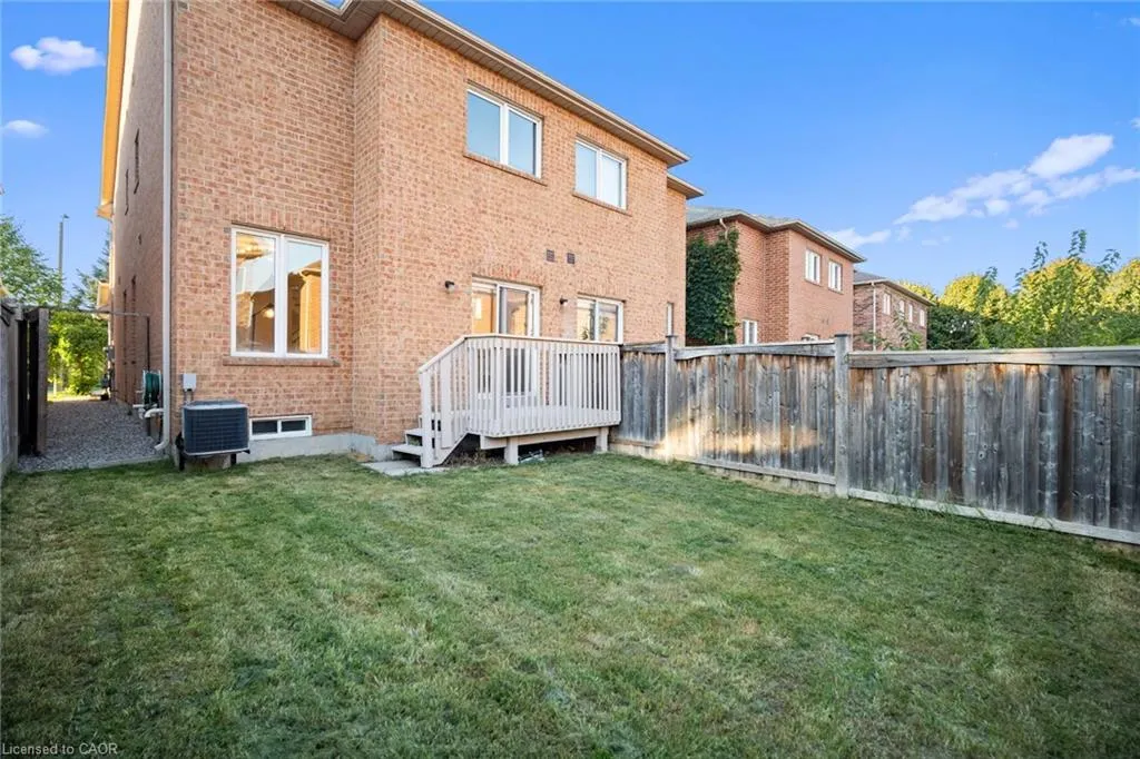 580 Courtney Valley Road