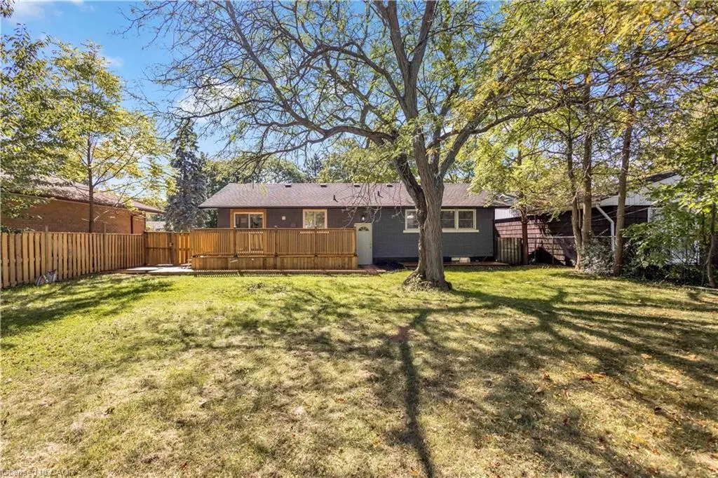7 Swan Drive