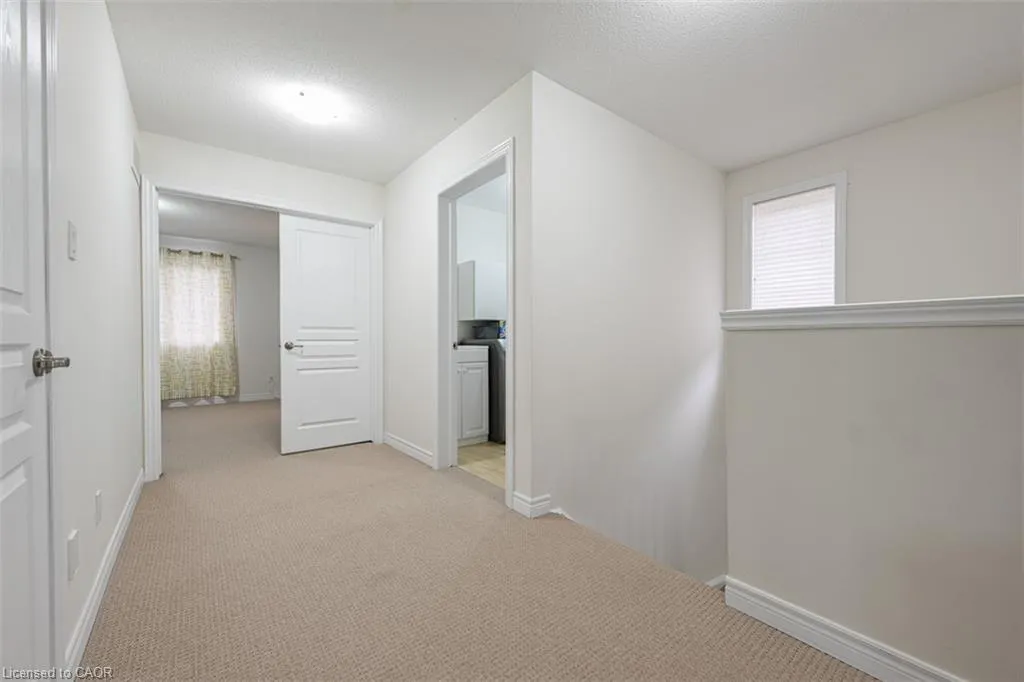 40 Oakhaven Place
