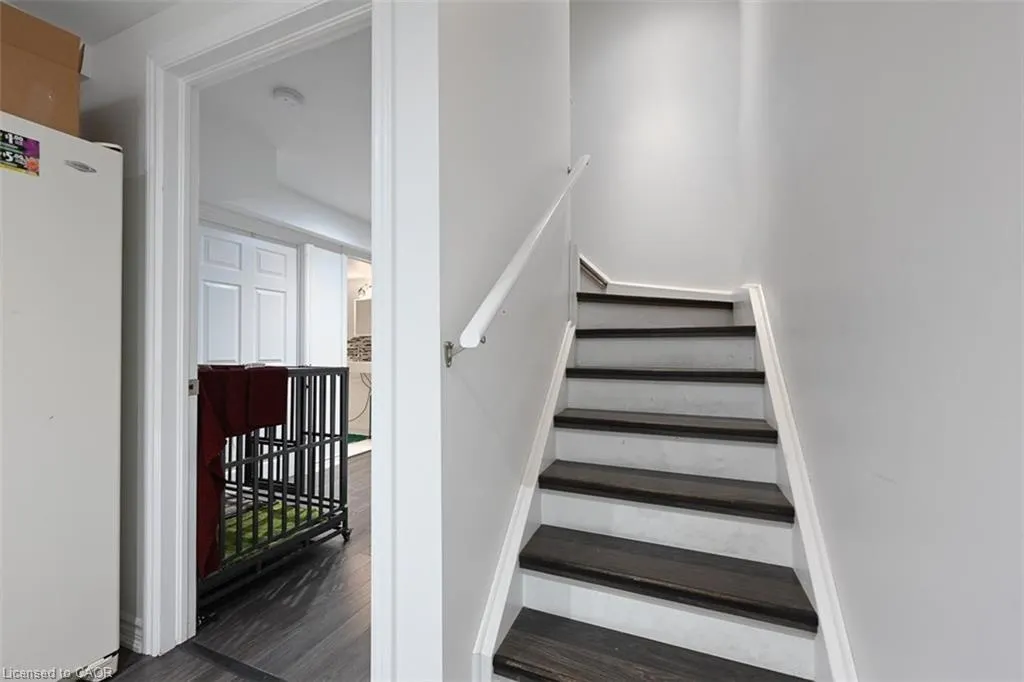 40 Oakhaven Place