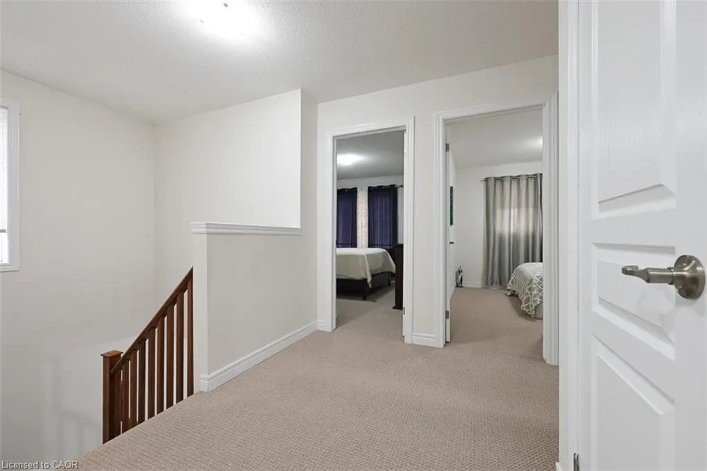 40 Oakhaven Place