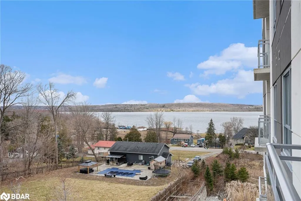 56 Lakeside Terrace, #302