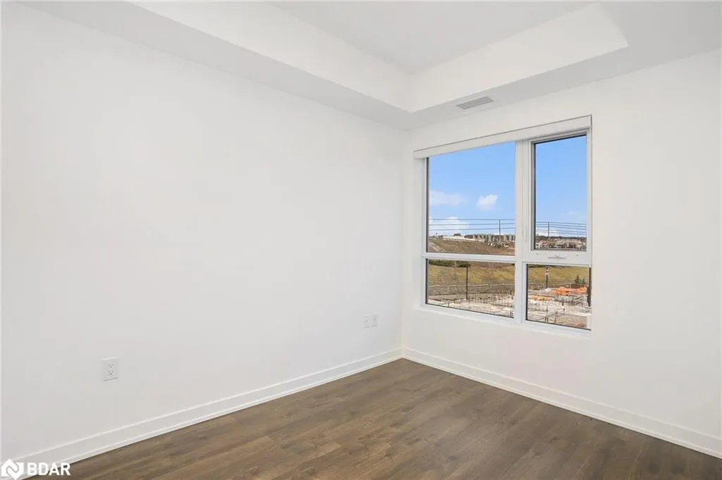 56 Lakeside Terrace, #302