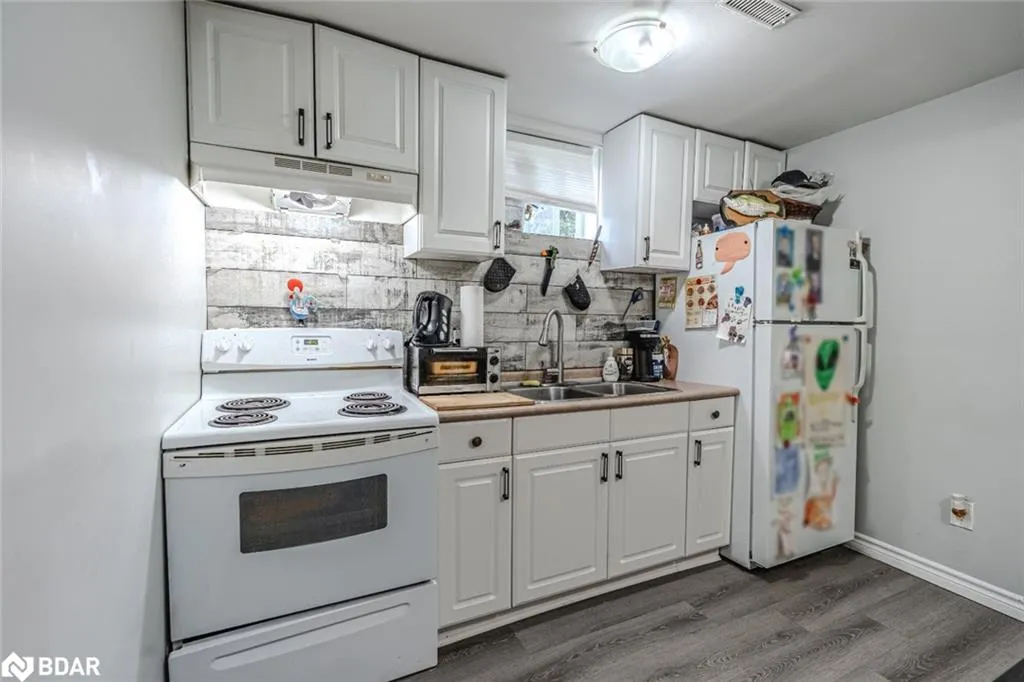 388 Parkwood Avenue