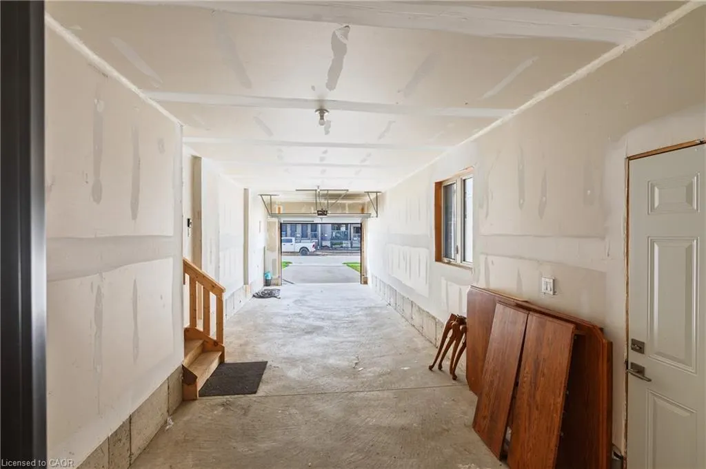 585 Benninger Drive
