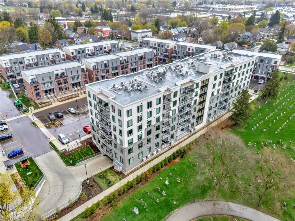 107 Roger Street, #516