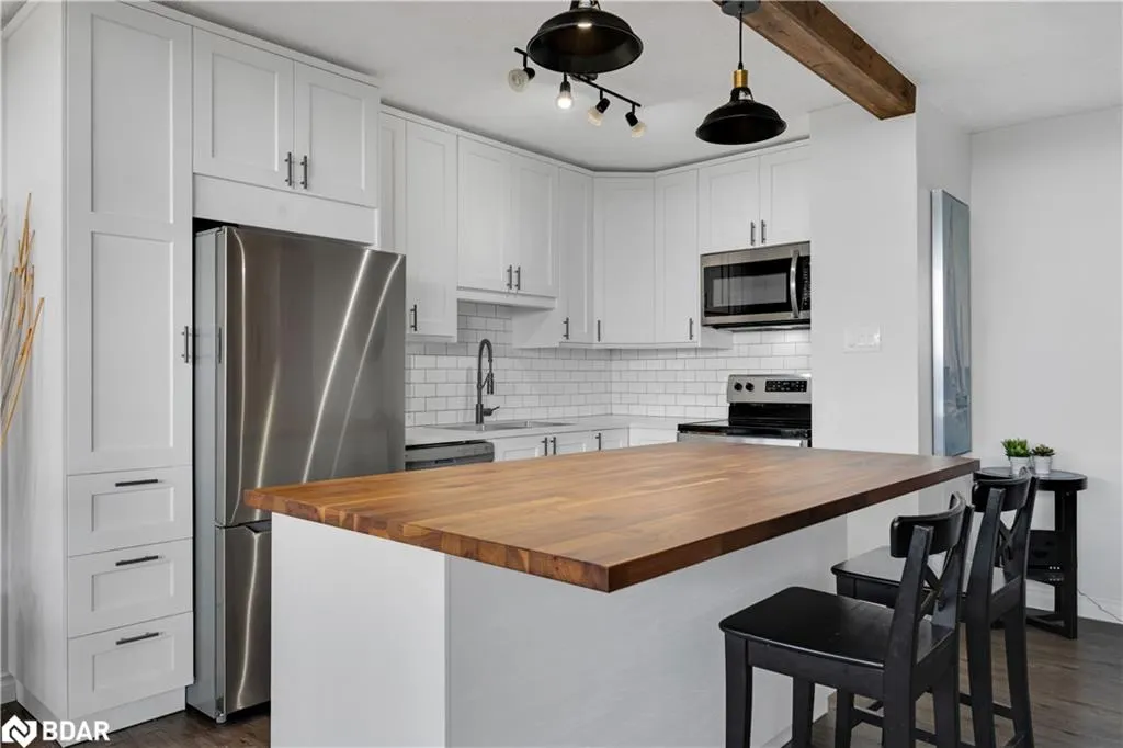 215 Glenridge Avenue, #1204