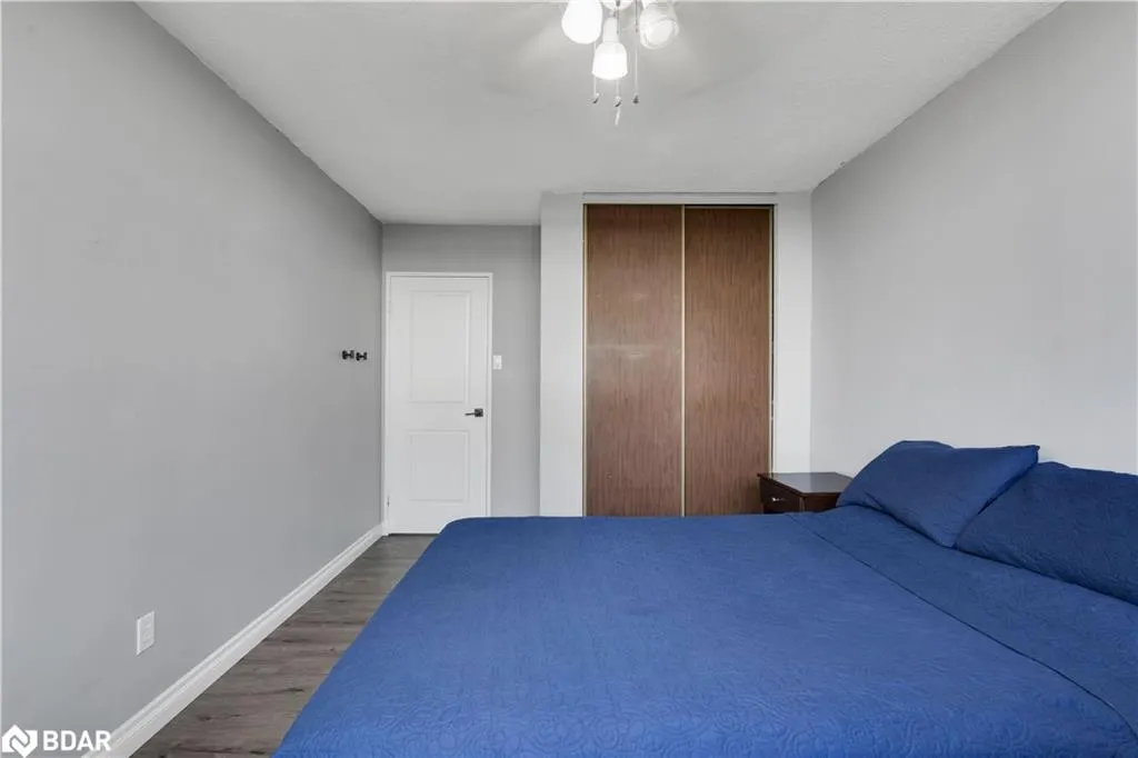 215 Glenridge Avenue, #1204