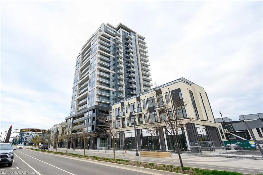 385 Winston Road, #812